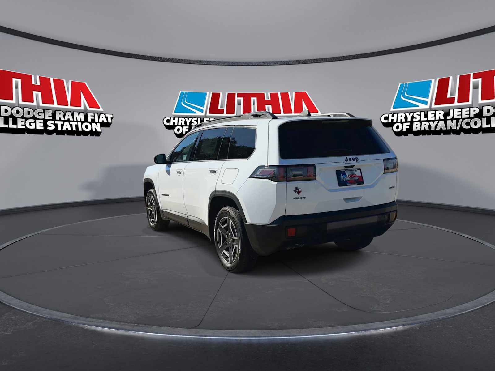 New 2026 Jeep Cherokee Laredo image 6