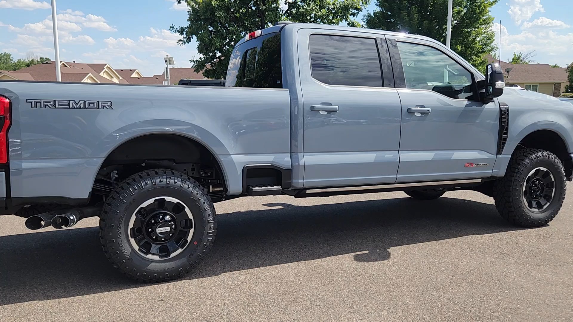 New 2026 Ford F350 Platinum w/ Tremor Off-Road Package AWD/4WD image 12