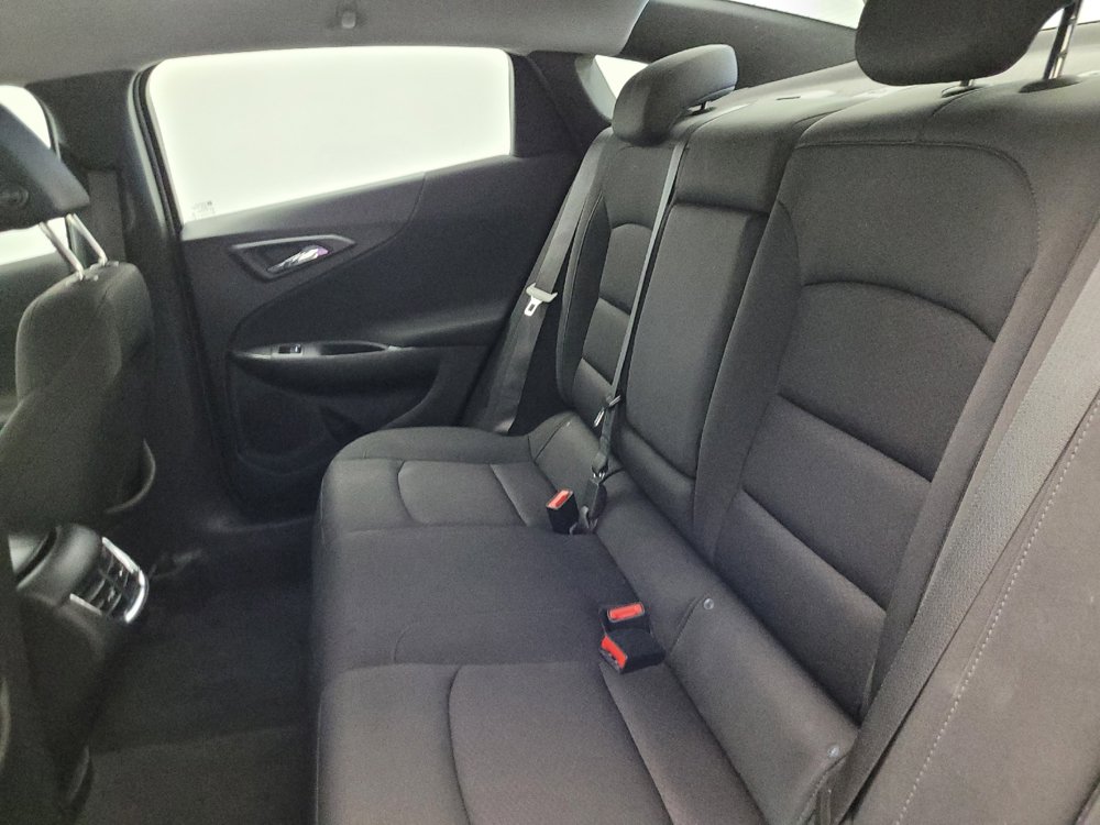 Used 2021 Chevrolet Malibu LT FWD image 18