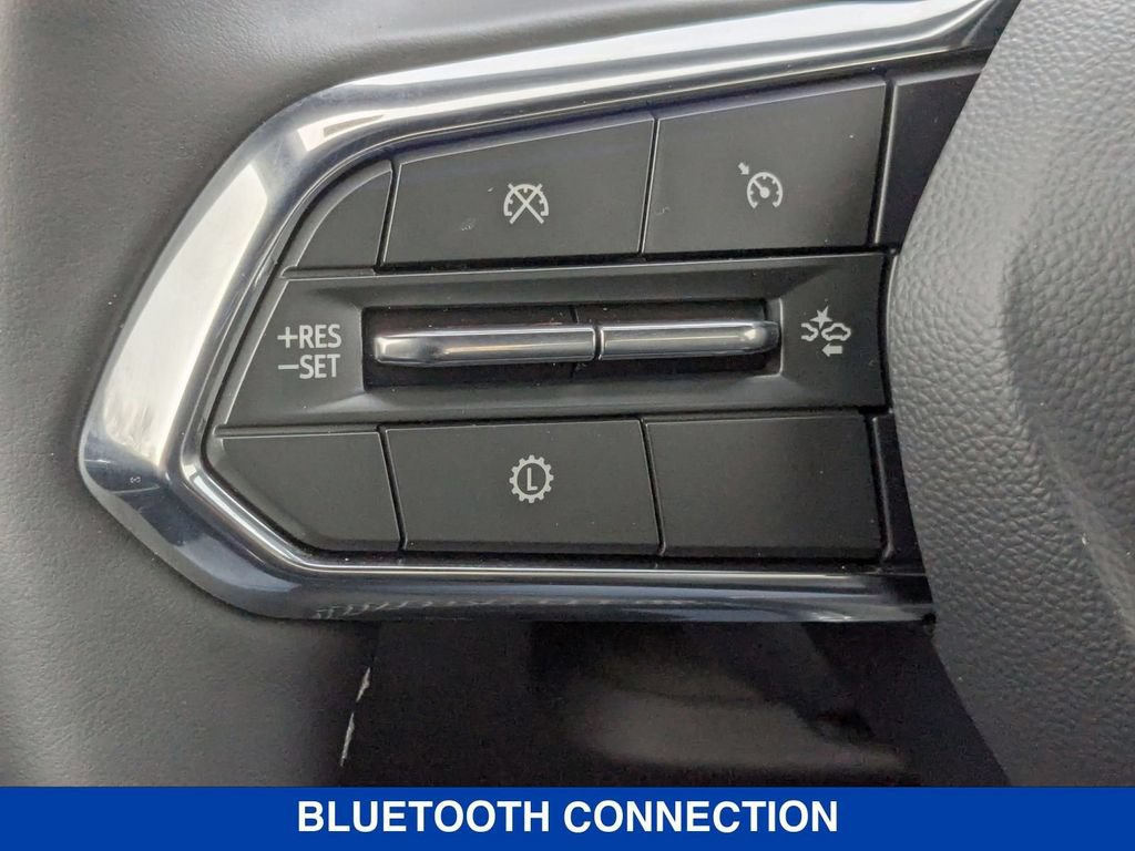New 2026 Chevrolet Traverse LT w/ Sun and Wheel Package FWD image 17