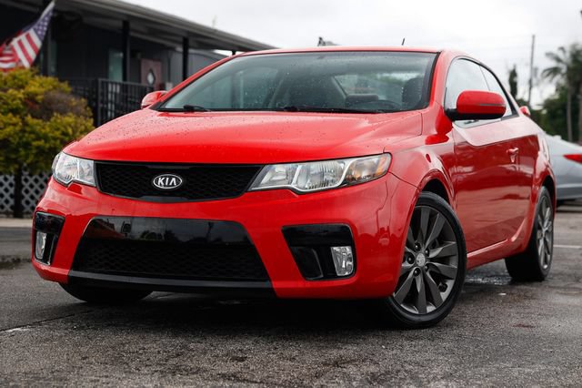 Used 2011 Kia Forte Koup SX FWD image 1