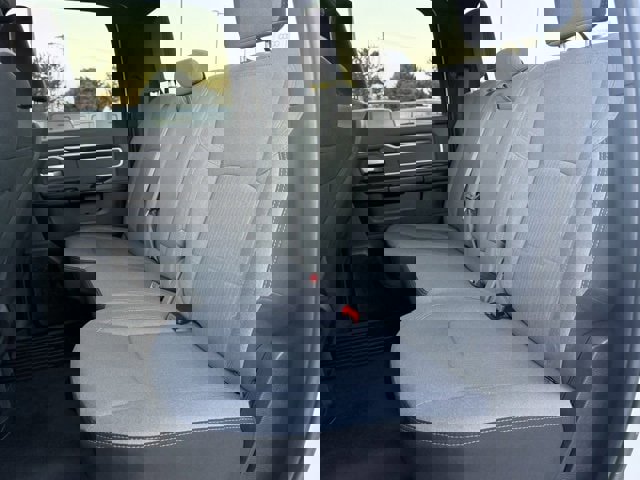 Used 2022 RAM 2500 Big Horn w/ Cold Weather Group image 26