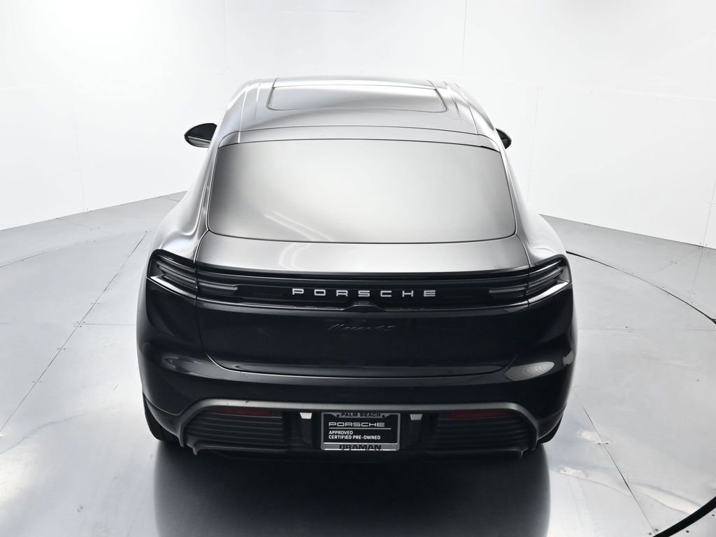 Certified 2025 Porsche Macan 4S Electric image 40