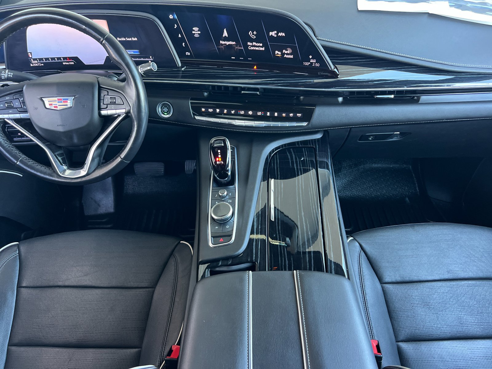 Used 2022 Cadillac Escalade Sport AWD/4WD image 13