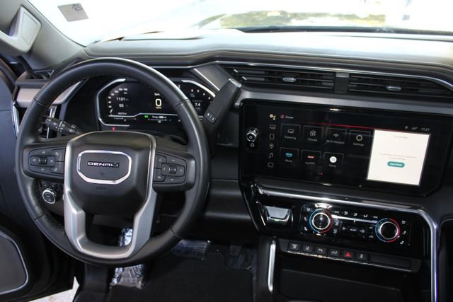 Used 2024 GMC Sierra 3500 Denali w/ Denali Reserve Package image 30