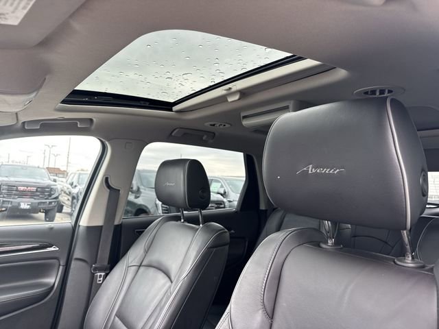 Used 2020 Buick Enclave Avenir w/ Avenir Technology Package image 19