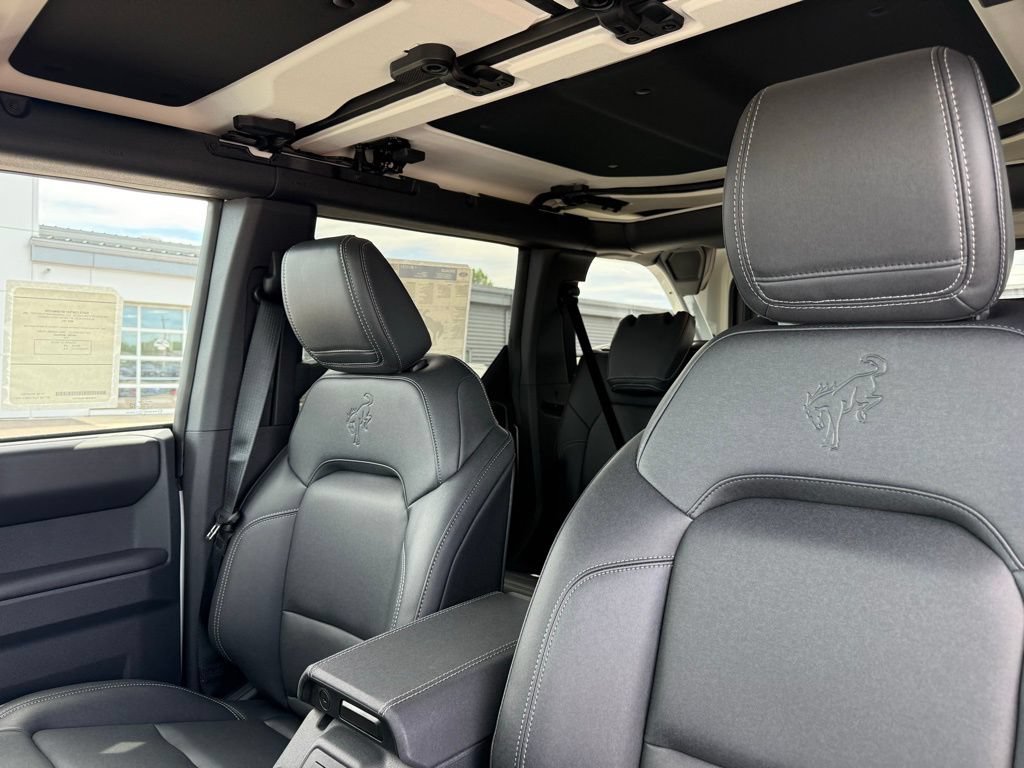 New 2025 Ford Bronco Badlands AWD/4WD image 16