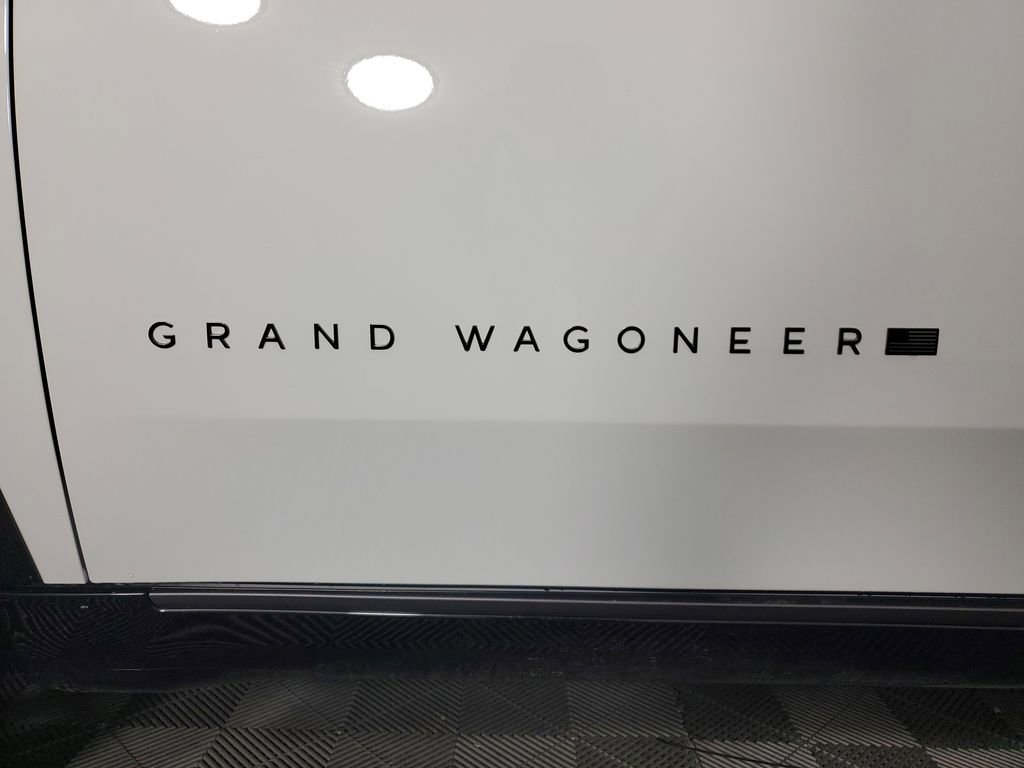 New 2026 Jeep Grand Wagoneer Limited image 11