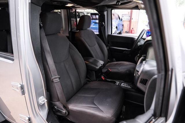 Used 2015 Jeep Wrangler Unlimited Sport AWD/4WD image 61