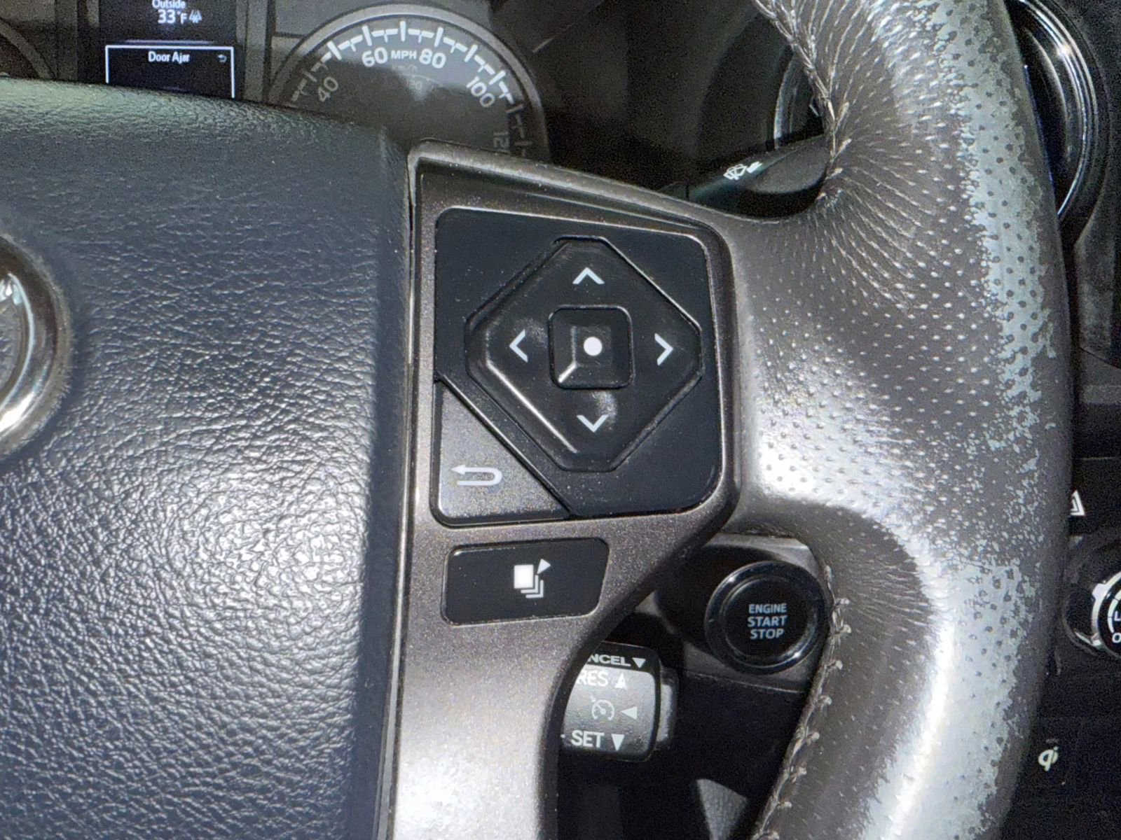 Used 2017 Toyota Tacoma TRD Sport image 25