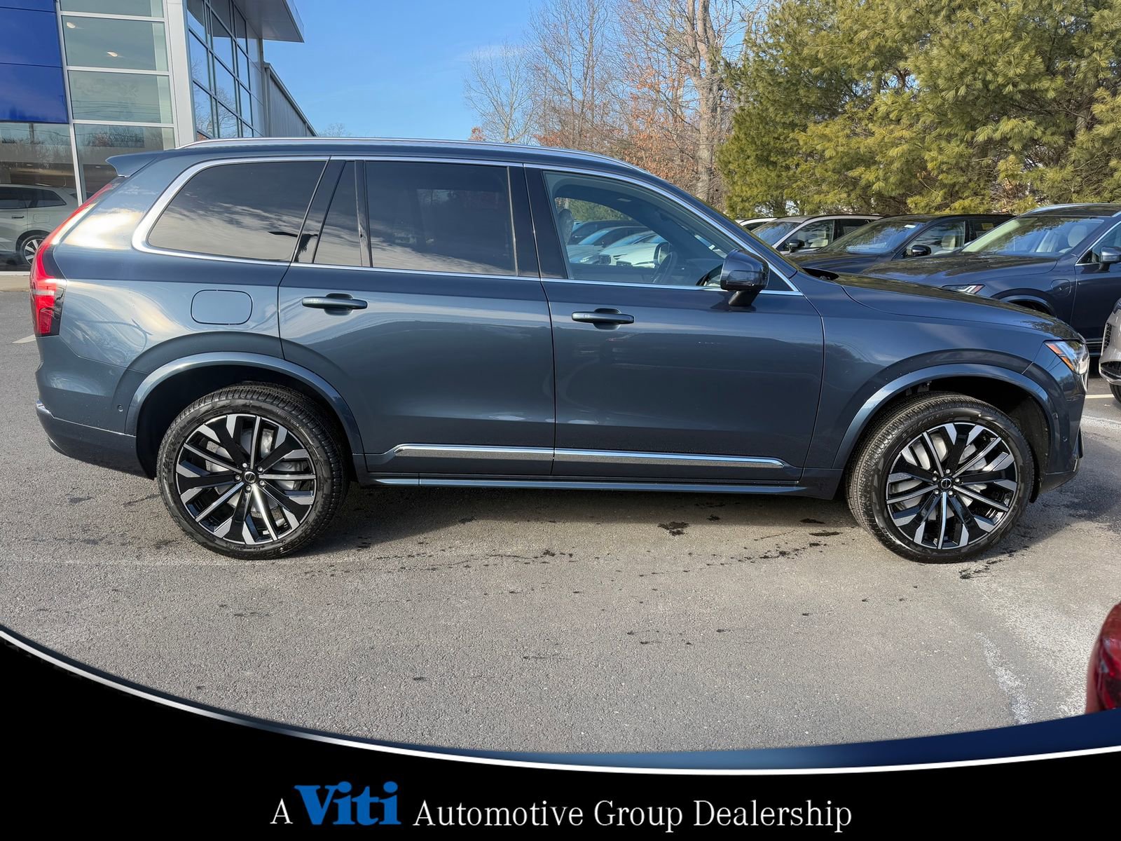 Used 2026 Volvo XC90 B6 Plus w/ Protection Package Premier image 9