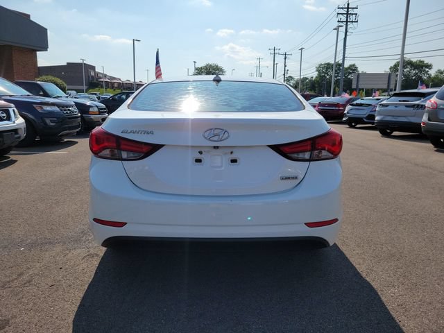 Used 2014 Hyundai Elantra Limited w/ Option Group 03 FWD image 4