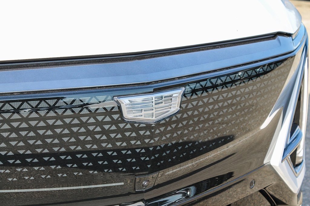 New 2025 Cadillac Lyriq Sport image 9