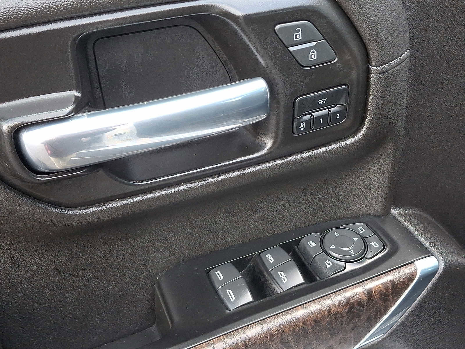 Used 2021 GMC Sierra 1500 Denali w/ Denali Premium Package image 15