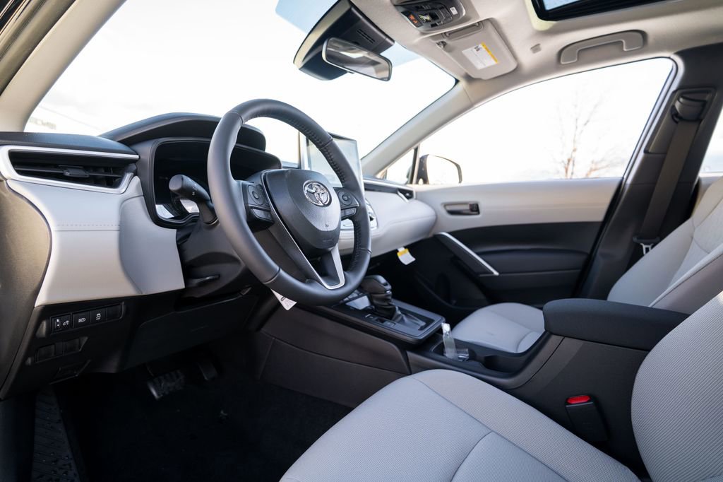 New 2026 Toyota Corolla Cross LE w/ Moonroof Package image 11