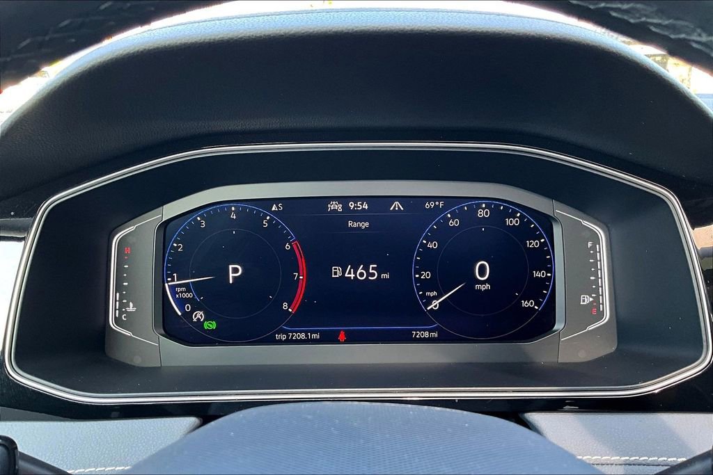 Used 2025 Volkswagen Jetta SEL image 11