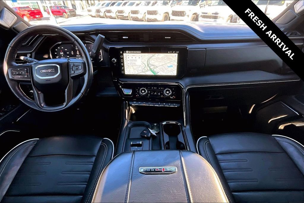 Used 2024 GMC Sierra 2500 AT4X image 8