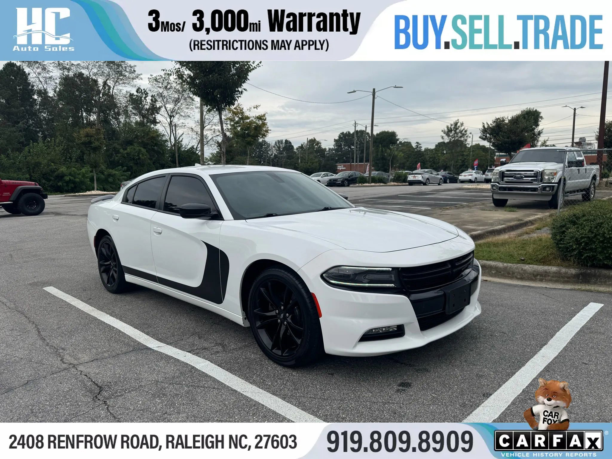 Used 2017 Dodge Charger SXT w/ Blacktop Package image 7
