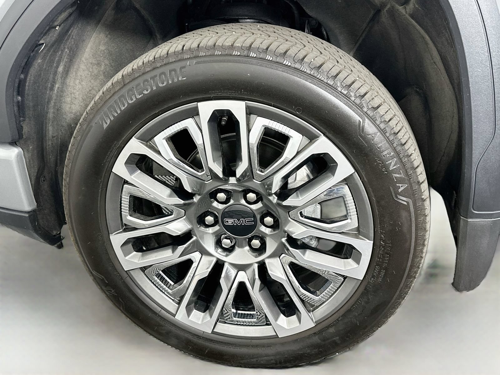 Used 2025 GMC Sierra 1500 Denali Ultimate AWD/4WD image 34