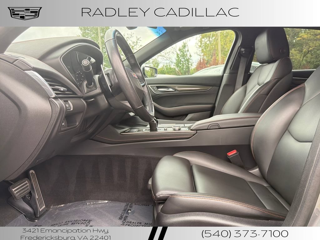 Used 2021 Cadillac CT5 Sport w/ Lighting Package AWD/4WD image 3