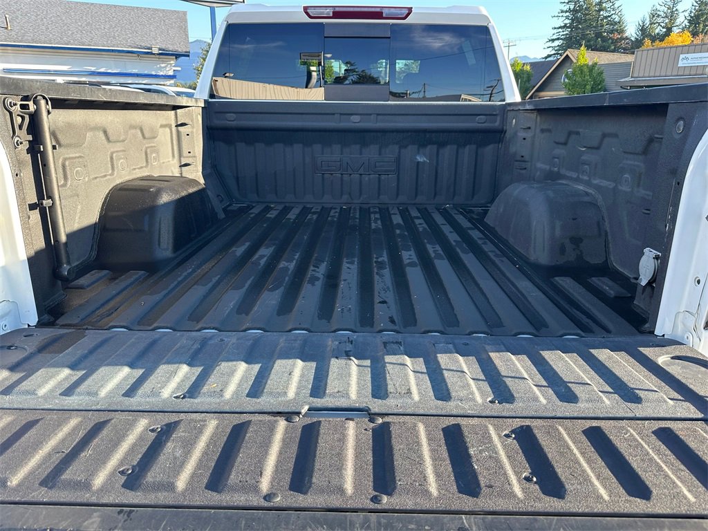 Used 2024 GMC Sierra 1500 SLT w/ SLT Premium Plus Package image 16