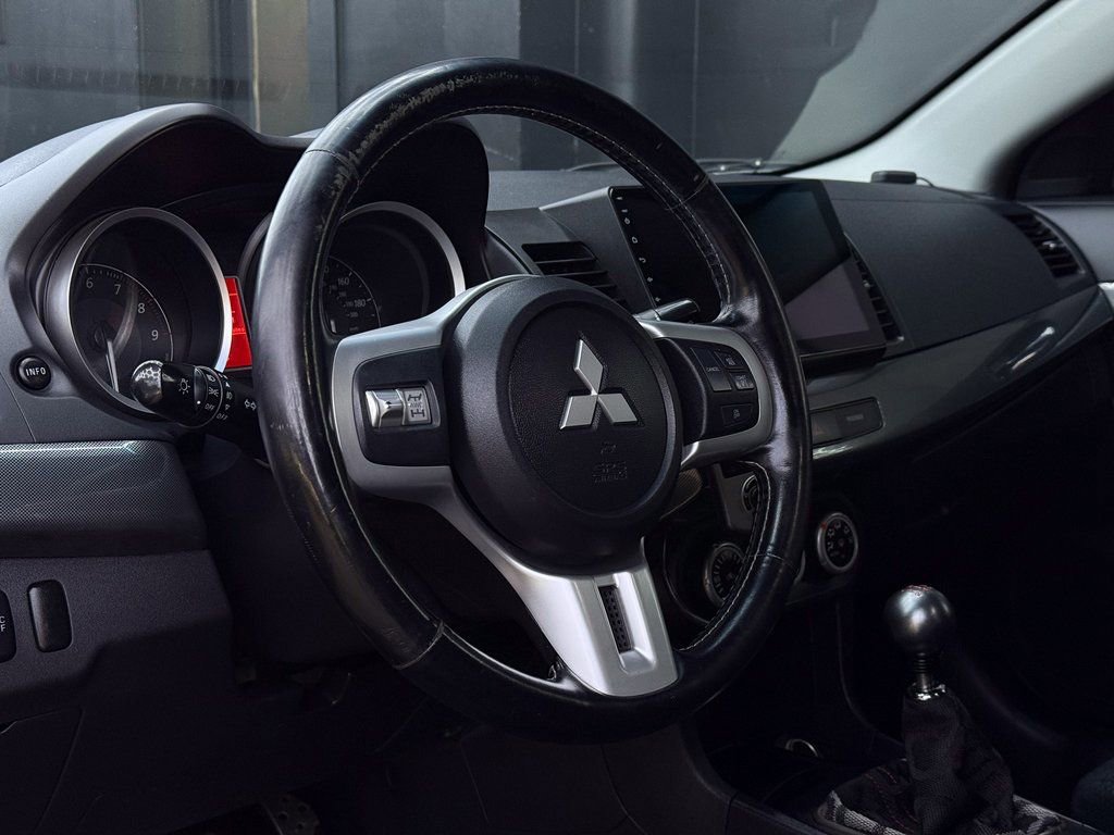 Used 2008 Mitsubishi Lancer Evolution GSR image 15