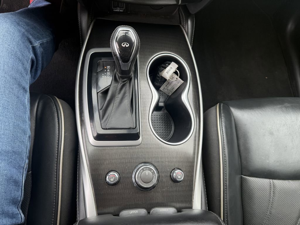 Used 2020 INFINITI QX60 Luxe w/ Essential Package image 9