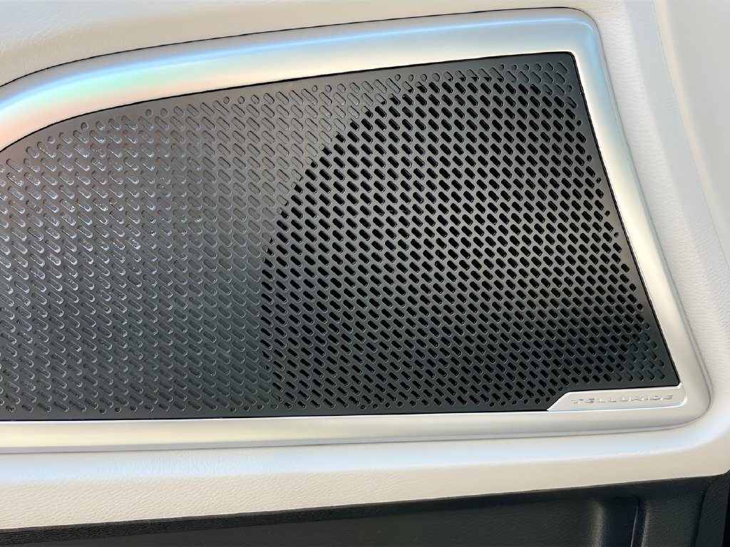 Used 2021 Kia Telluride EX AWD/4WD image 19