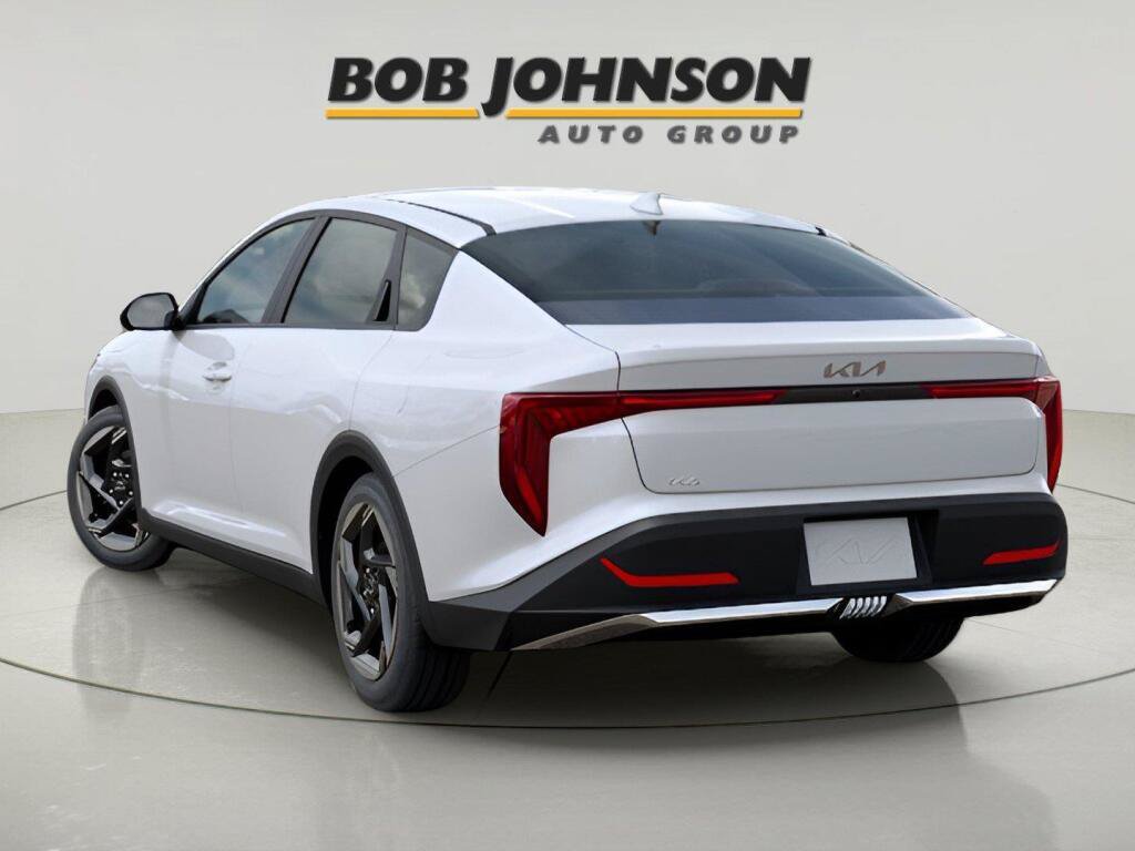 New 2026 Kia K4 EX FWD image 5