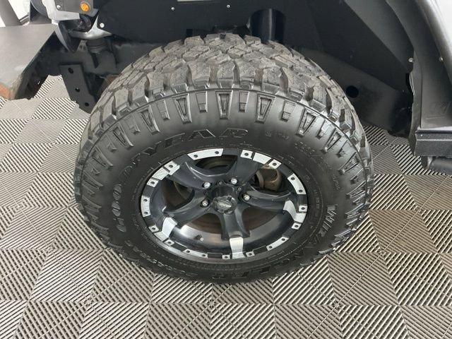 Used 2014 Jeep Wrangler Sport AWD/4WD image 23