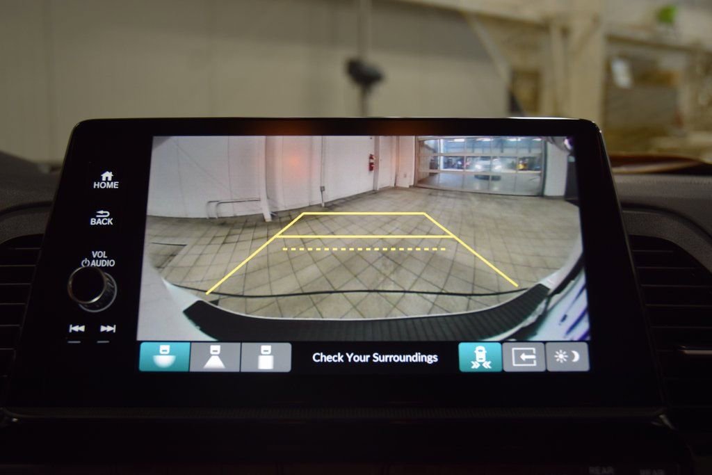 Used 2025 Honda Odyssey Elite image 46