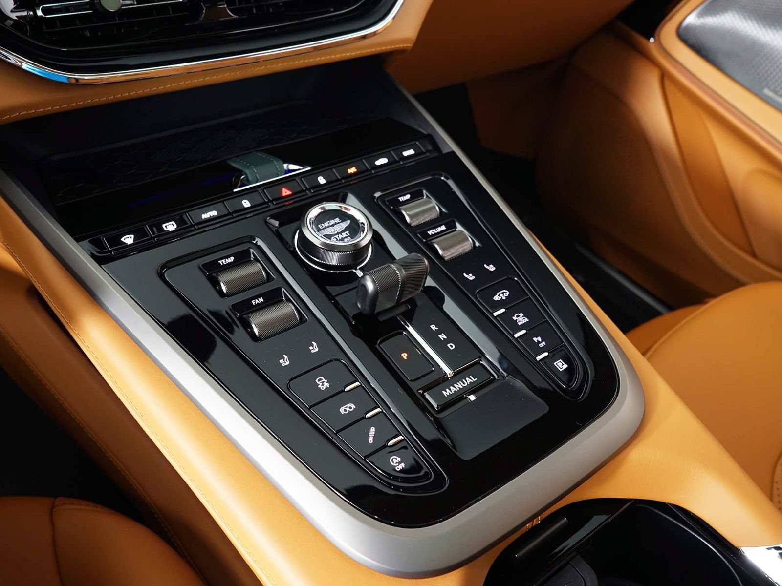 New 2026 Aston Martin DBX 707 AWD/4WD image 30