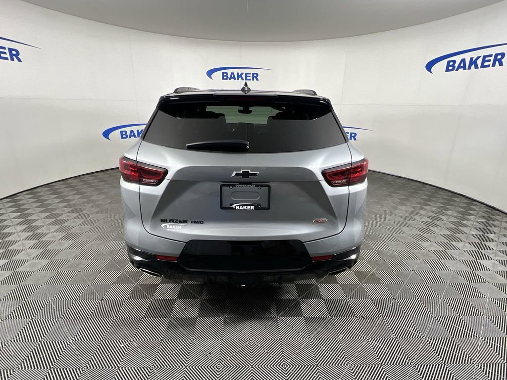 Certified 2023 Chevrolet Blazer RS w/ Driver Confidence II Package image 8
