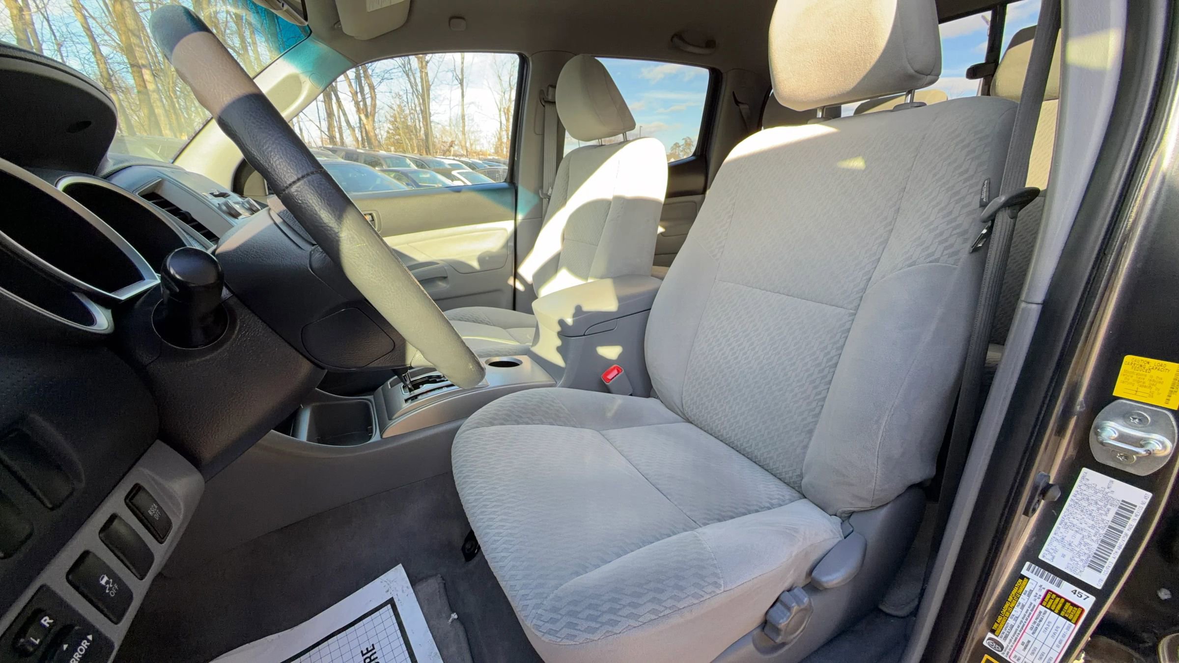 Used 2011 Toyota Tacoma 4x4 Double Cab w/ SR5 Pkg #2 image 18