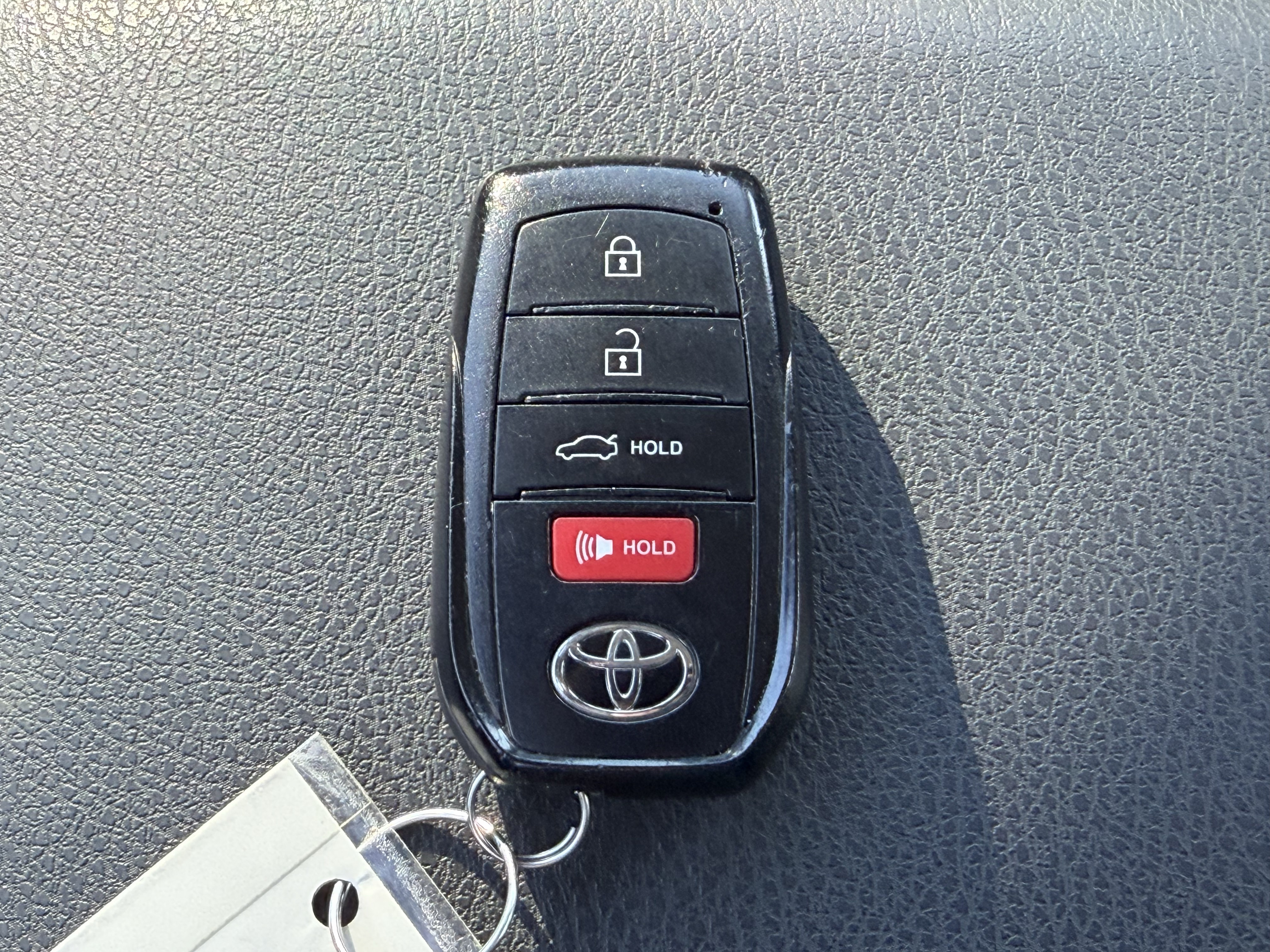 Used 2025 Toyota Camry LE FWD image 29