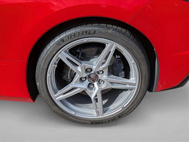 Used 2024 Chevrolet Corvette Stingray Preferred Cpe w/ Battery Protection Package image 9
