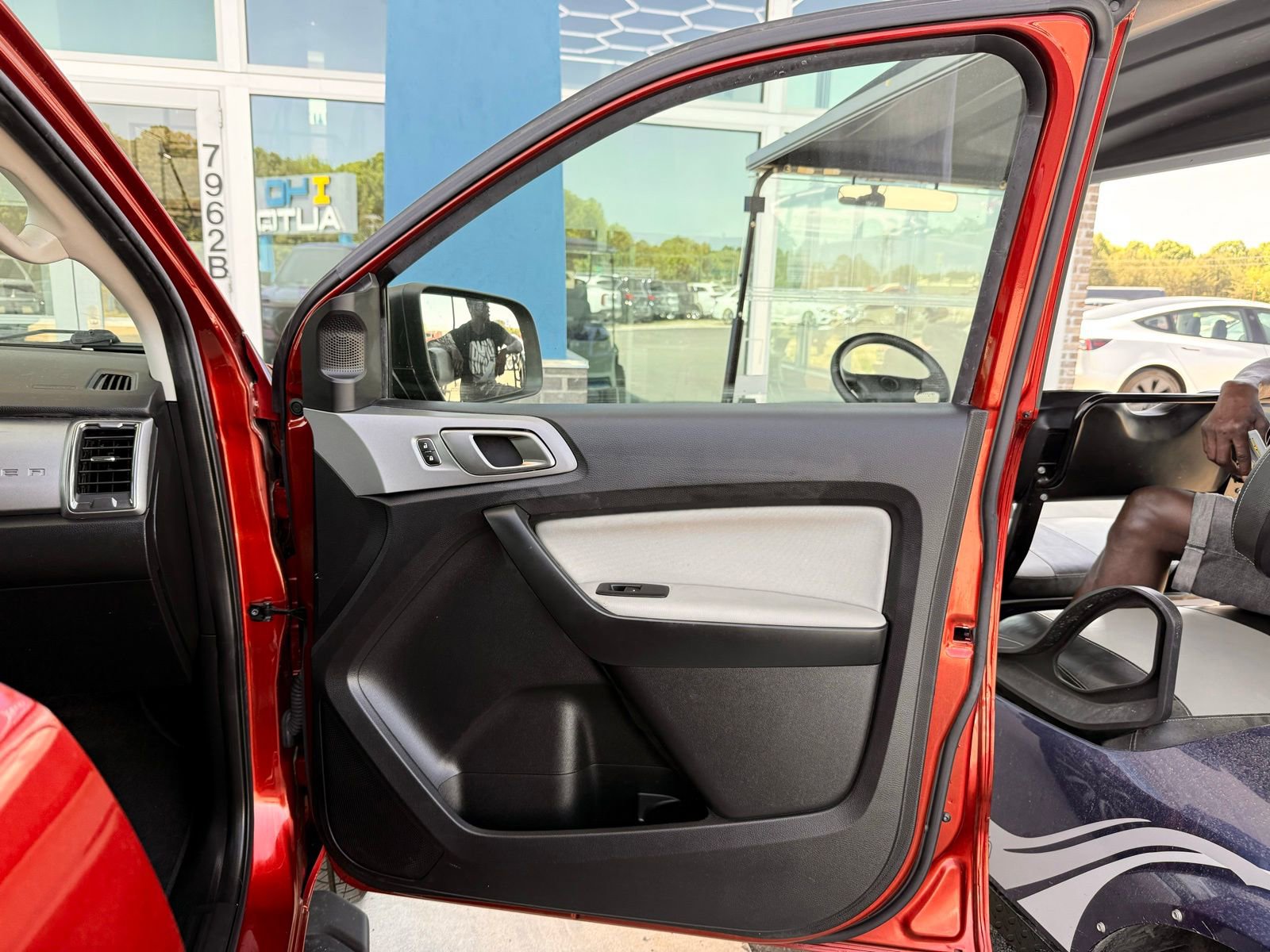 Used 2019 Ford Ranger XLT w/ Equipment Group 302A Luxury RWD image 26