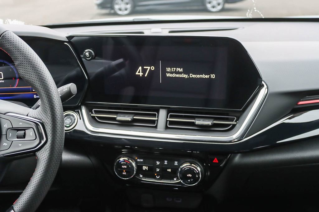 New 2026 Chevrolet Trax RS image 12