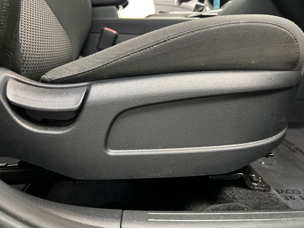 Used 2024 Kia Sportage LX image 23