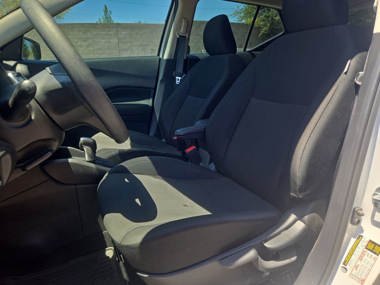 Used 2025 Nissan Kicks Play S FWD image 13