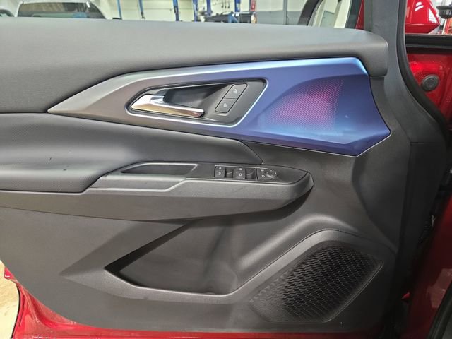 New 2026 Chevrolet Equinox EV LT image 28