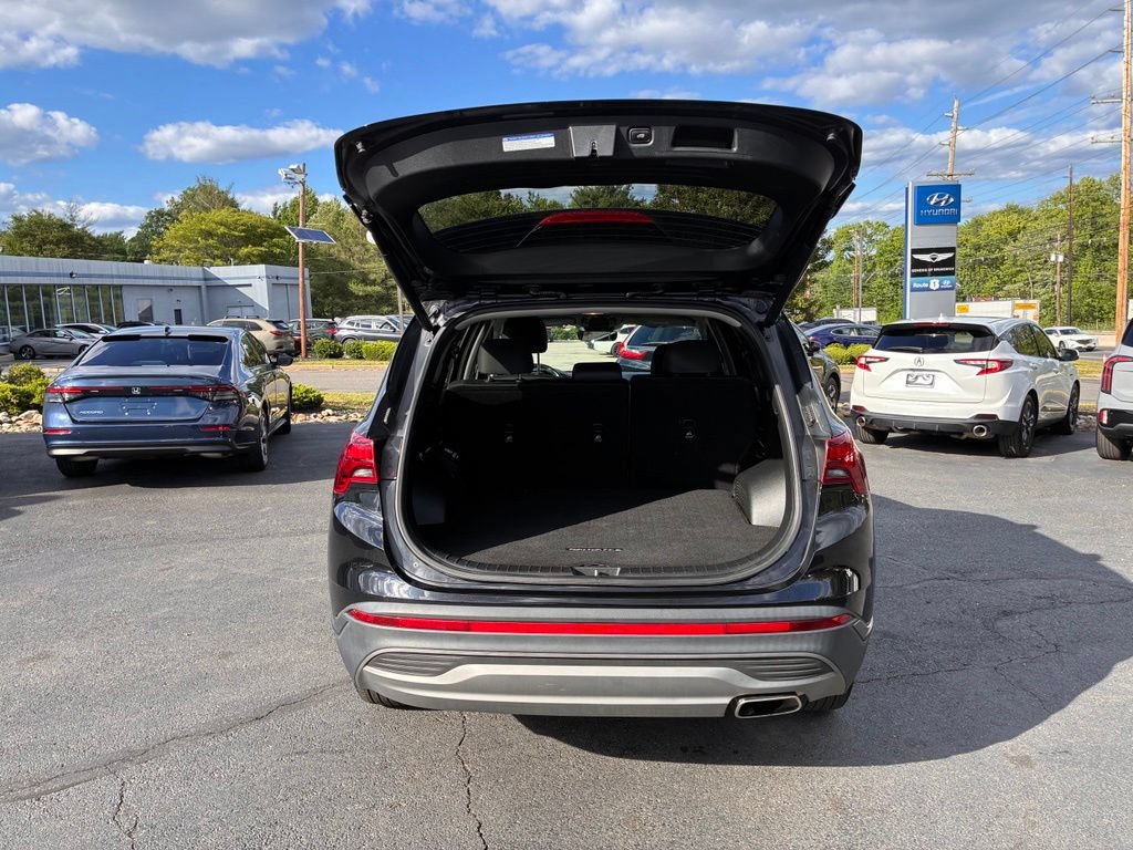 Used 2023 Hyundai Santa Fe SEL AWD/4WD image 11