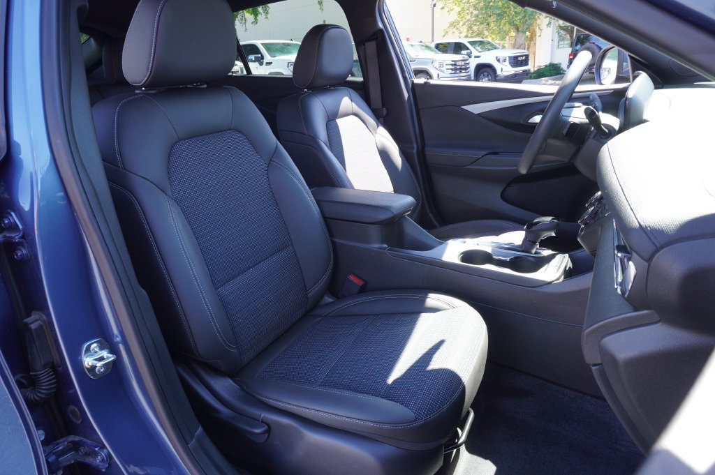 Certified 2026 Buick Envista Preferred FWD image 16