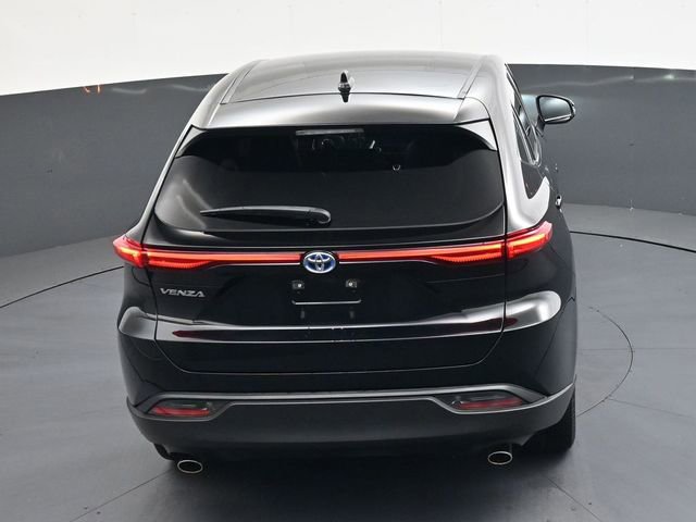 Used 2023 Toyota Venza LE image 27
