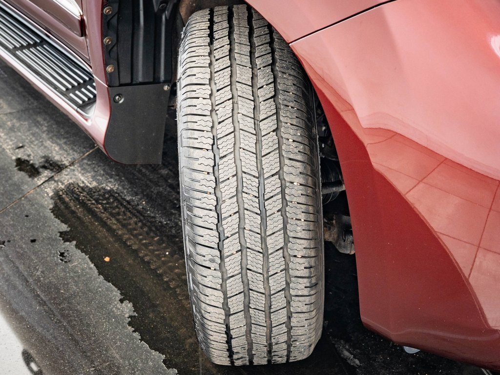 Used 2013 Lexus GX 460 Premium image 38