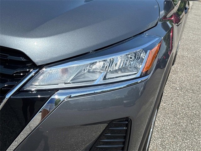 New 2025 Nissan Kicks Play S image 10