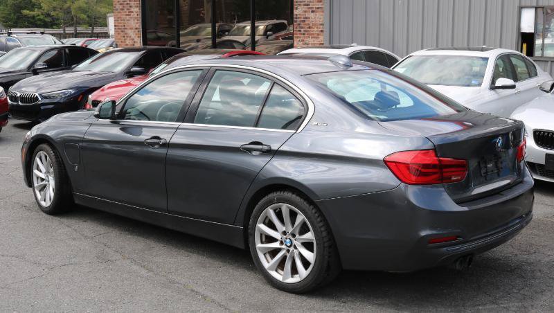 Used 2017 BMW 330e RWD image 3