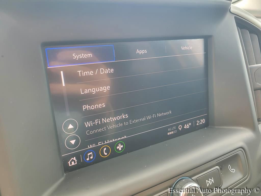 Used 2024 GMC Terrain SLE w/ Driver Convenience Package image 14