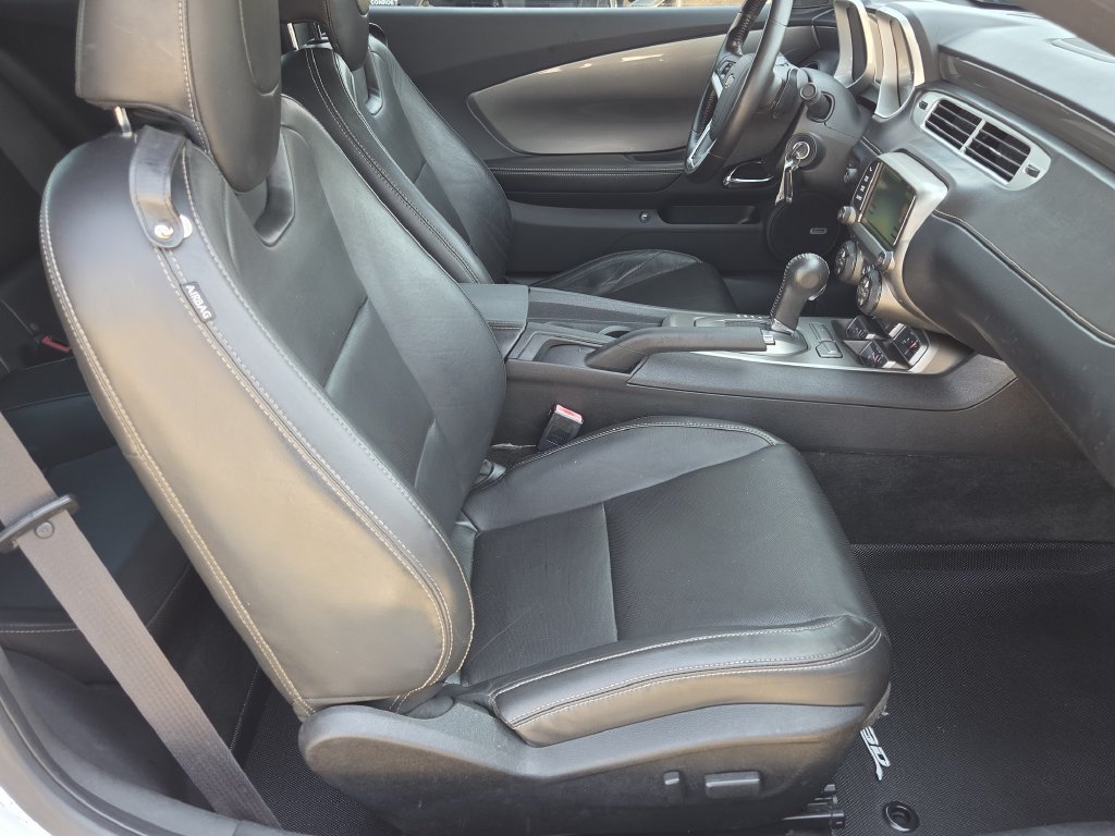 Used 2014 Chevrolet Camaro LT w/ RS Package RWD image 12