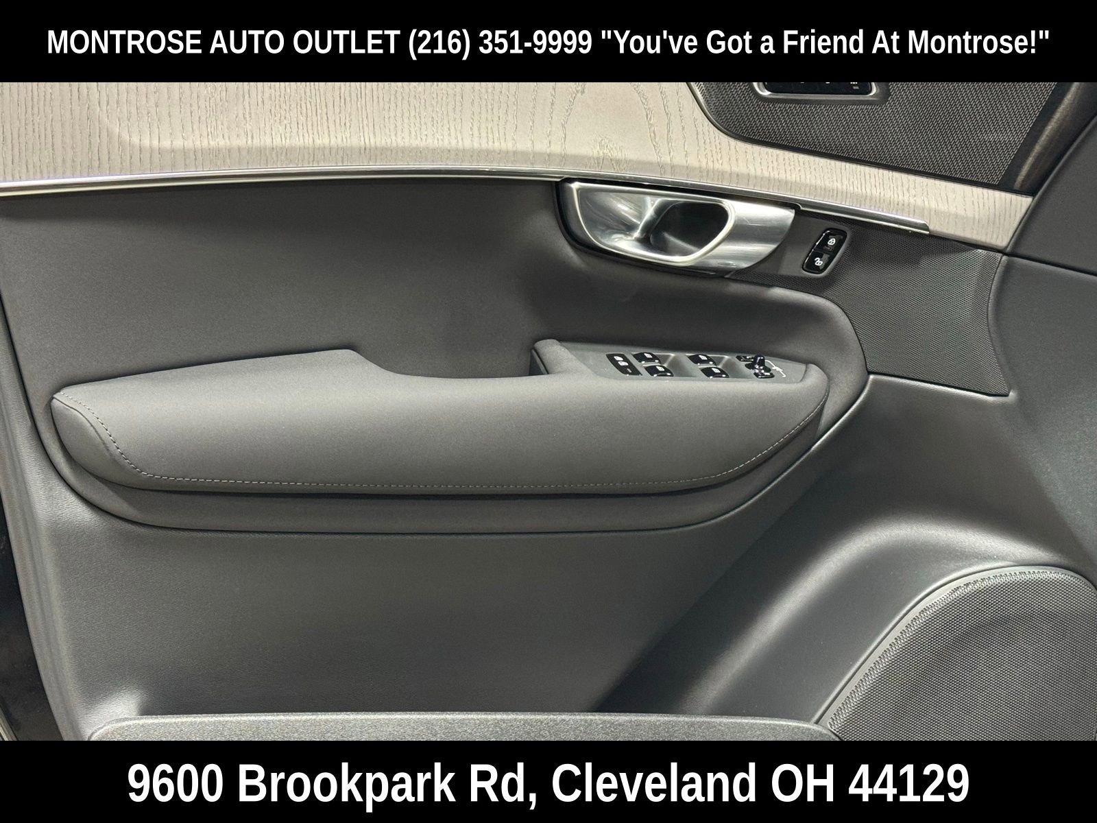 New 2026 Volvo XC90 B6 Ultra w/ Protection Package image 10